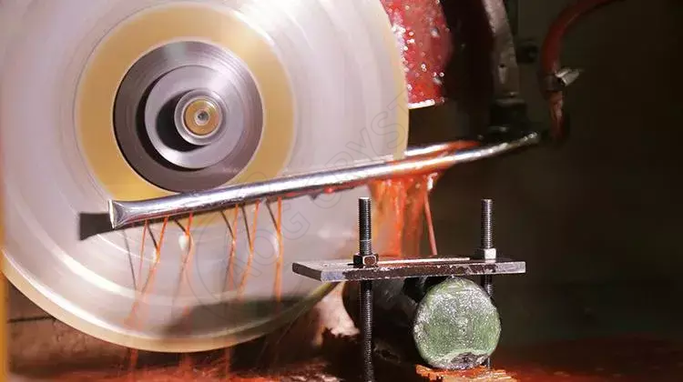 round-cutting-machine